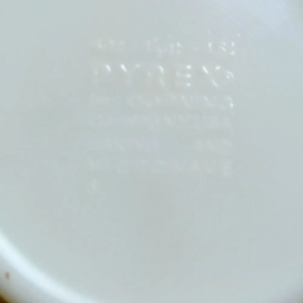 PYREX  Homestead Tan  & Blue  402 1.5 Quart Vintage Mixing‎ Bowl